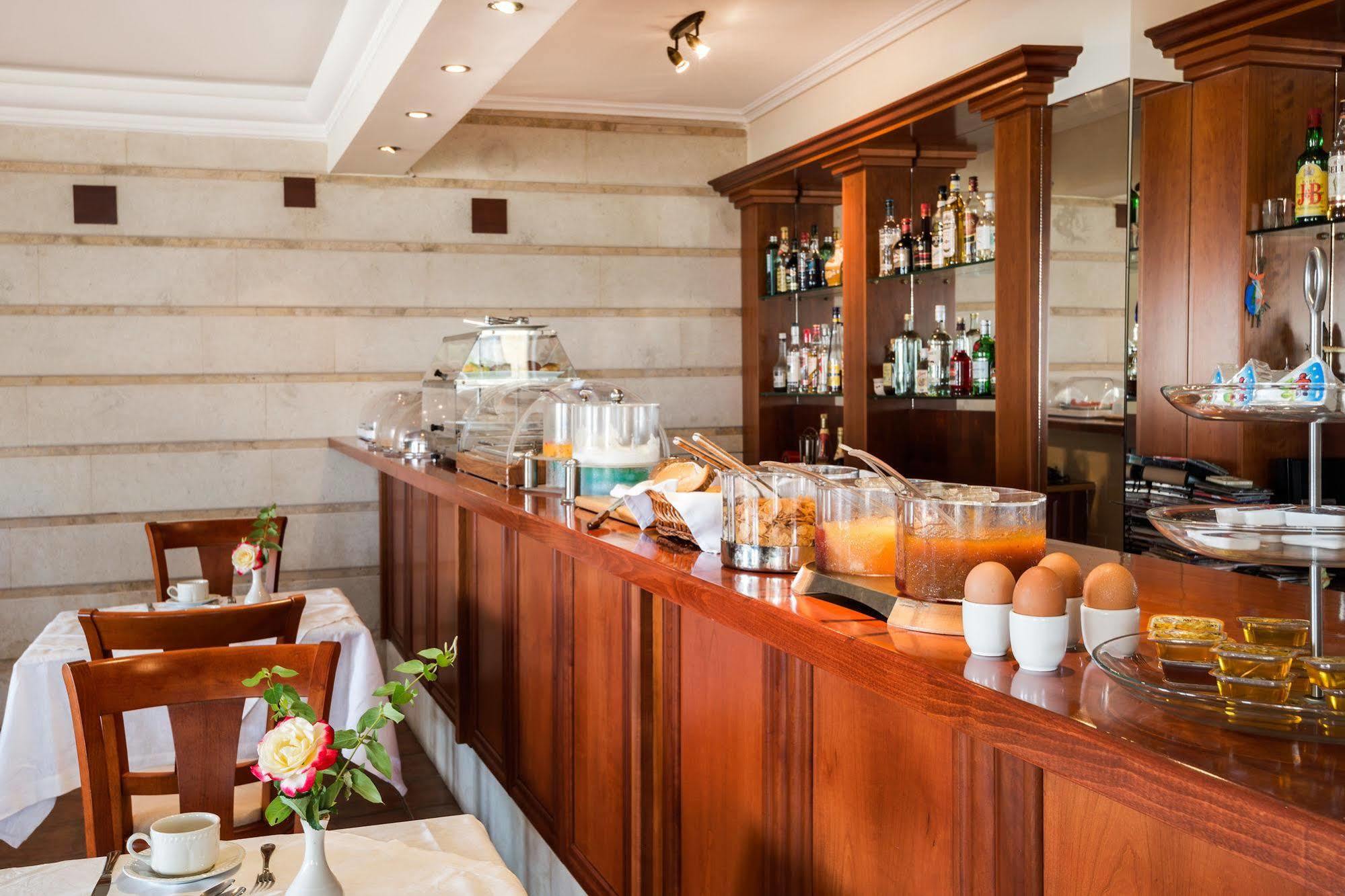 Hotel de apartamente Andreolas Luxury 4*